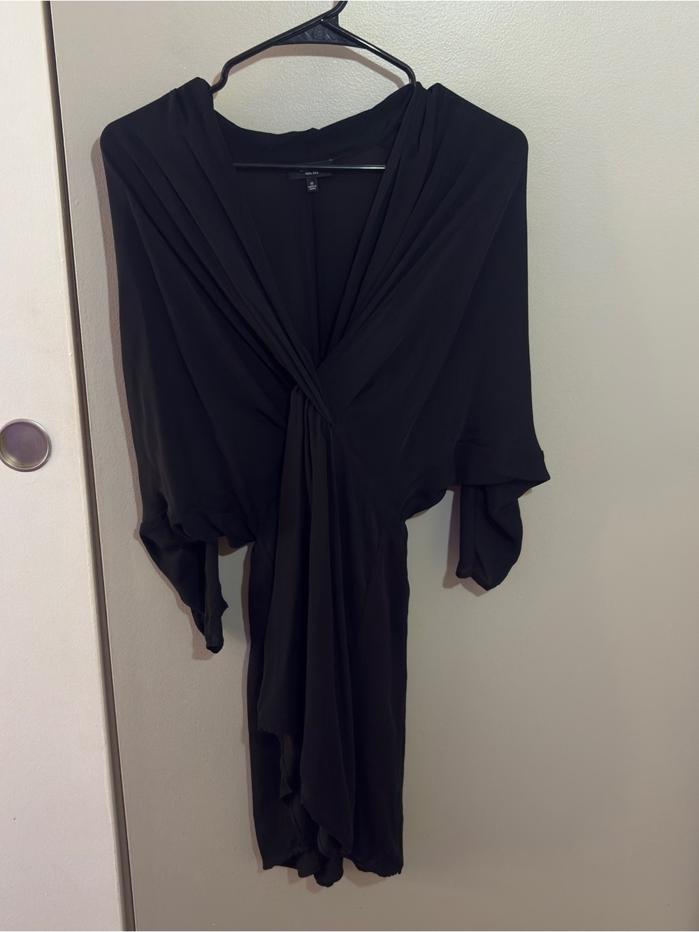 Aritzia Babaton 100% Silk Draped Twist Front Deep V-Neck Mini Dress Black Sz XS